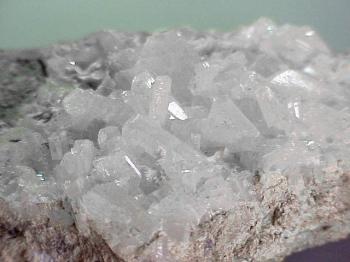 Альбит   (минерал группы полевых шпатов) (Albite)