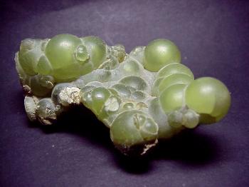 Пренит (Prehnite)