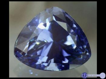 Сапфир  или  Сапфир синий   (разн. корунда) (Blue Sapphire)