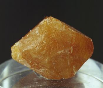 Шеелит (Scheelite)