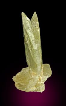 Амблигонит (Amblygonite)