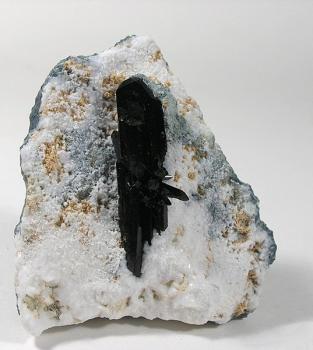 Нептунит (Neptunite)