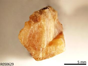 Симпсонит (Simpsonite)