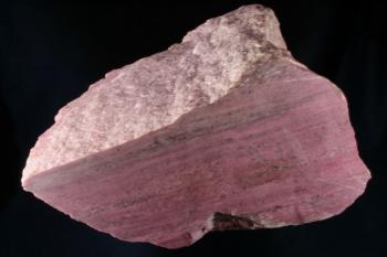 Тулит  (разн. цоизита) (Thulite)