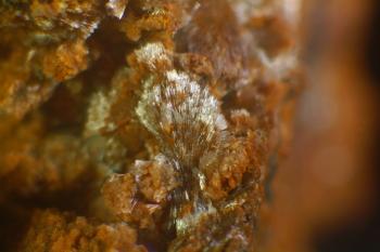 Фосфофиллит (Phosphophyllite)