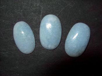 Виолан  (разн. диопсида) (Violane)