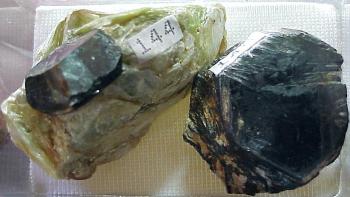 Гематит  или  Кровавик (Hematite)