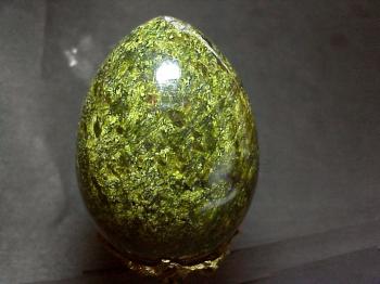 Змеевик  (порода, разн. серпентинита) (Siberian Serpentine)