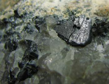 Ганит  (минерал подгруппы шпинели) (Gahnite)